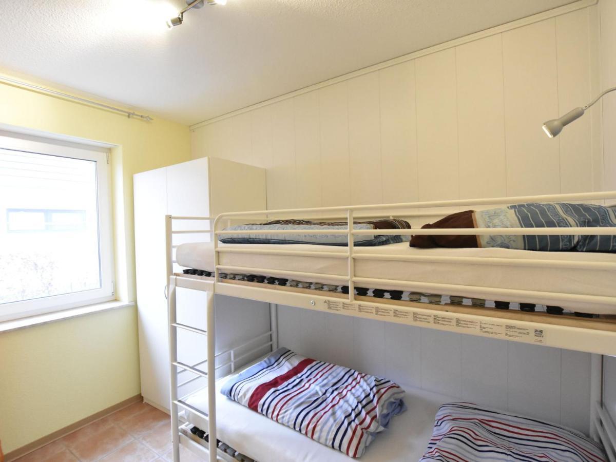 5-Bedroom Holiday Home In Zierow With Garden Oda fotoğraf